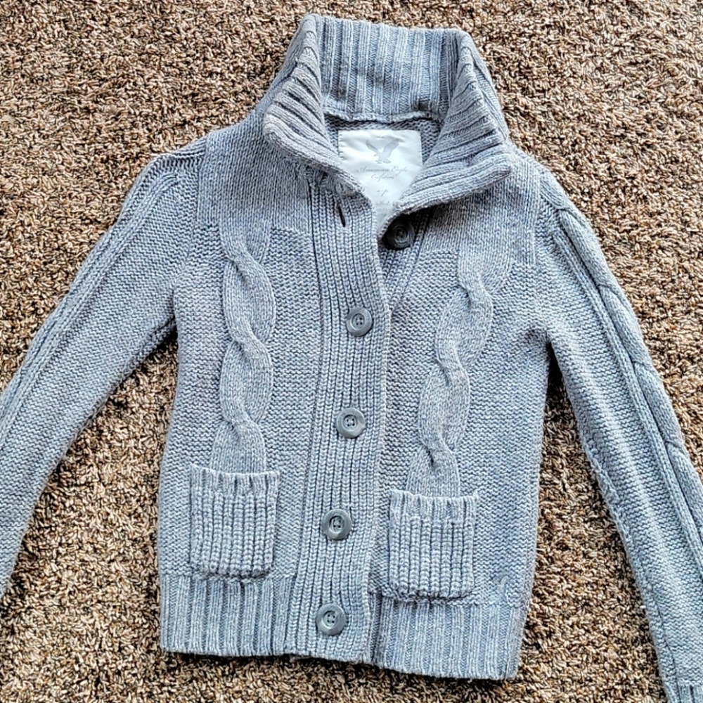 American Eagle Cardigan
